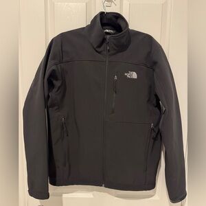 The North Face Men's Black Performance Jacket Medium